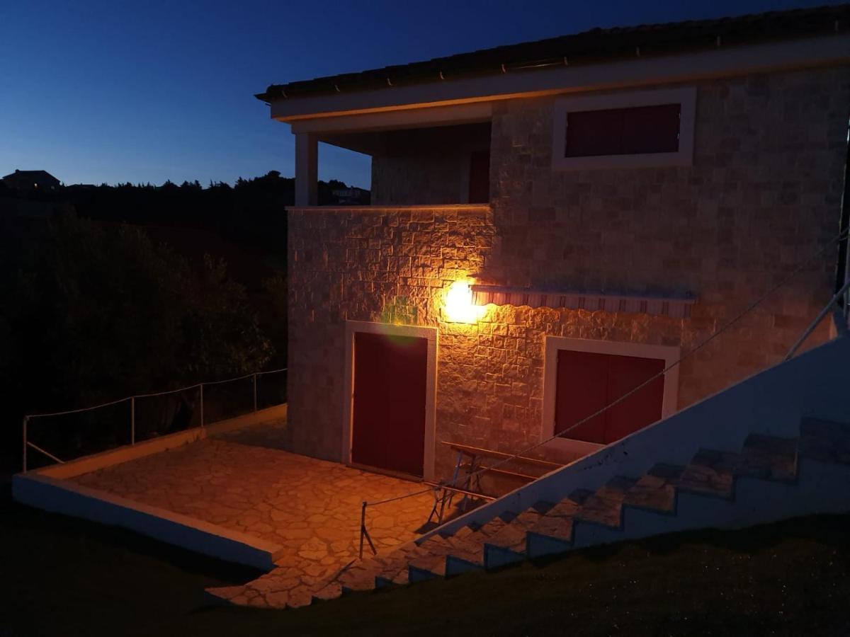 לון Villa Romantica מראה חיצוני תמונה