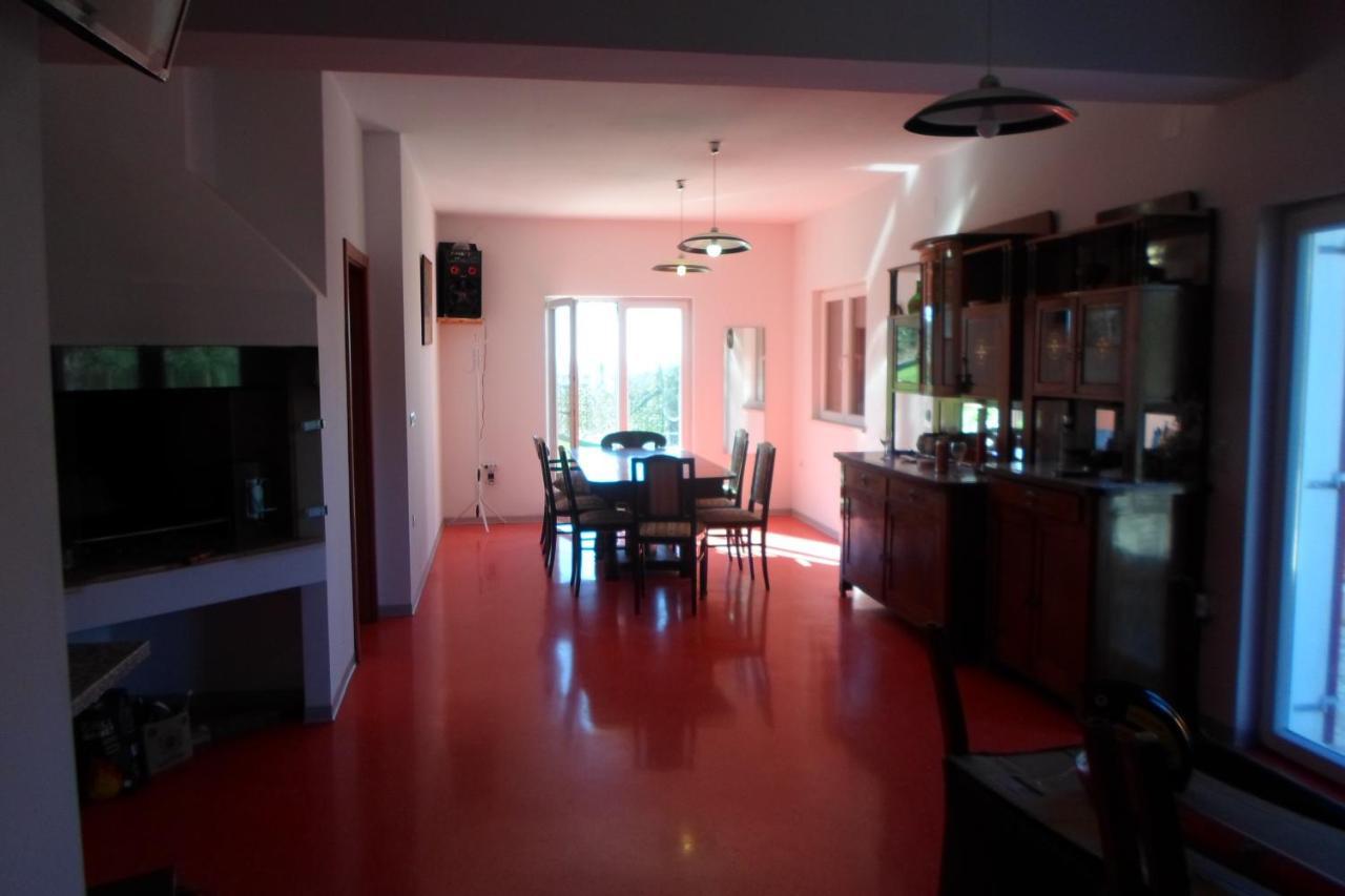 לון Villa Romantica מראה חיצוני תמונה